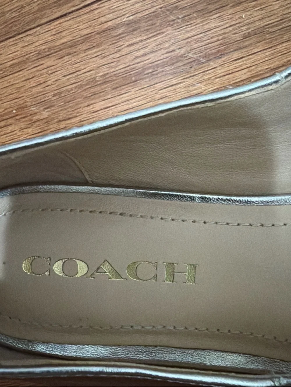 Coach Metallic gold rose Double-Strap Mary Jane Flats Sz 9